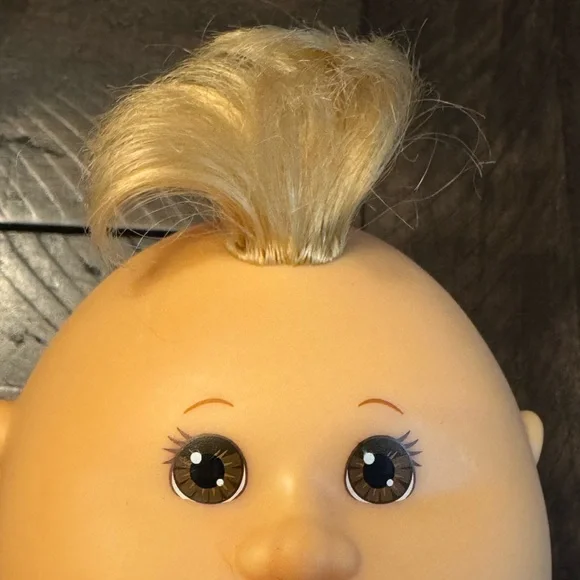 Small 2005 Cabbage Patch Kids Baby Doll - Picture 10 of 11